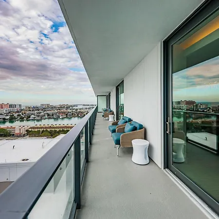 1612 - Beachfront Condo